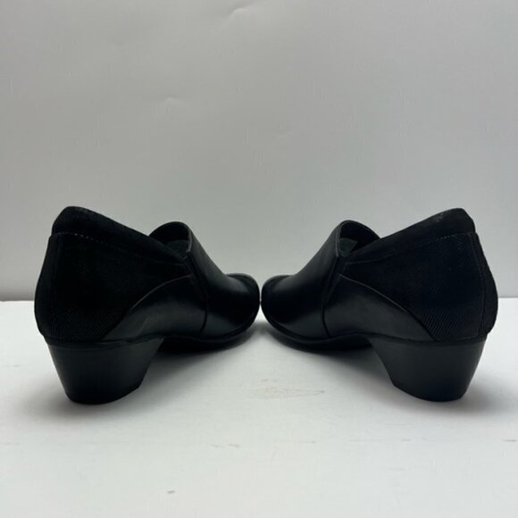 Aravon, Ladies Provence Asym Slip-On Shoes - Black. Size: 8.5 (US). NIB - Picture 10 of 16